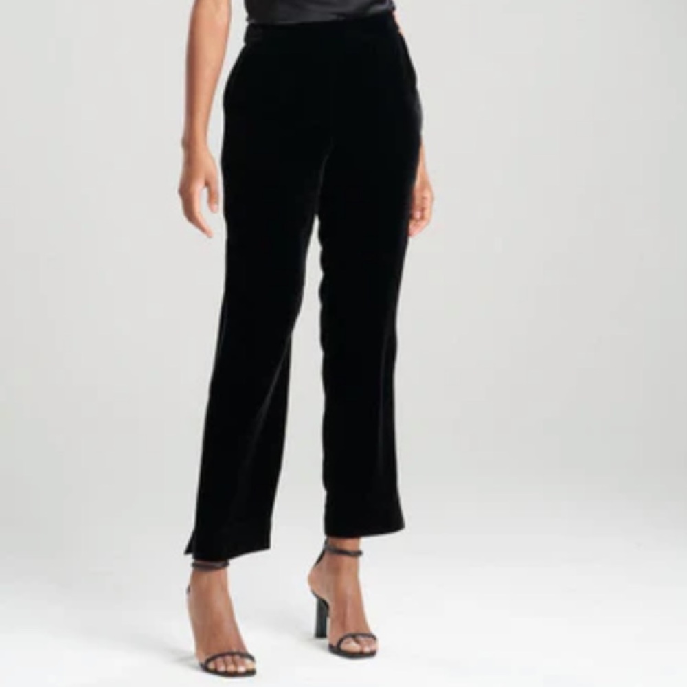 Natori Black Velvet Pull On Pants